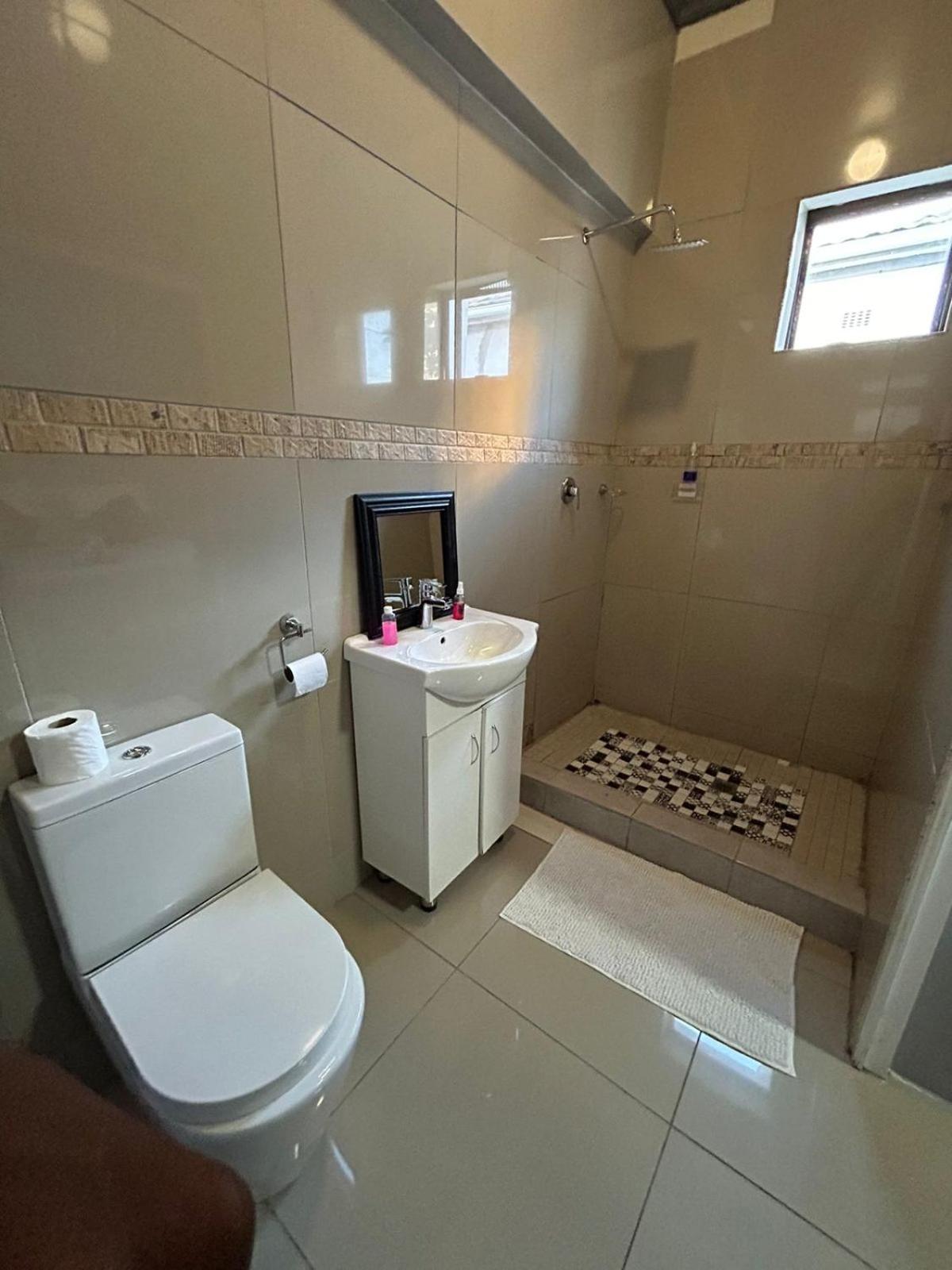 On Wynne Guest house *